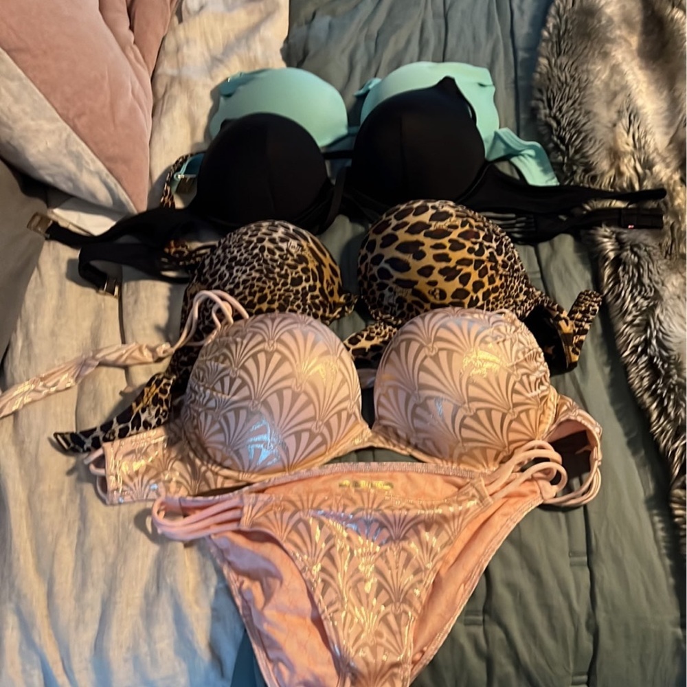 Victoria’s Secret swimsuit bundle